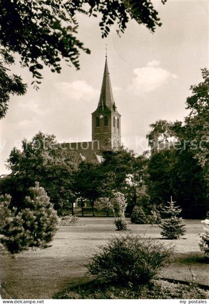 Goch Stadtgarten mit kath Pfarrkirche