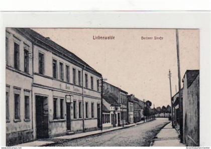 39000809 - Liebenwalde. Abgebildet ist die Berliner Strasse. Postalisch befoerdert mit Marke. Top Erhaltung.