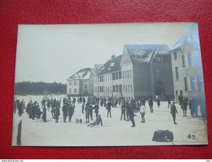 ALLEMAGNE - GUETERSLOH - GÛTERSLOH - CARTE PHOTO - CAMP PRISONNIERS OFFIZIER GEFANGENEN  LAGER - PATIN A GLACE ...
