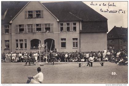 CP Photo 14-18 GUETERSLOH (Gutersloh) - Offizier Gefangenen Lager, Sport - Stabhochsprung (A51, ww1, wk1)
