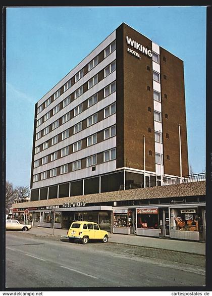 AK Henstedt-Ulzburg, Wiking Hotel, Renault R4