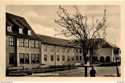 Hermsdorf, Keramische Fachschule
