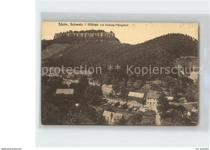 Koenigstein Saechsische Schweiz Huetten mit Festung Koenigstein