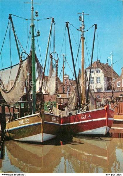 Greetsiel Krummhoern Aurich Niedersachsen Hafen Fischerboote