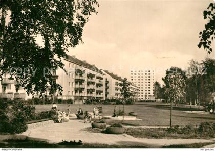 Ludwigsfelde Potsdamer Strasse Wohnblocks Neubauten Hochhaus