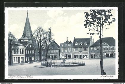 AK Lütjenburg / Holst., Marktplatz mit Kirchturm
