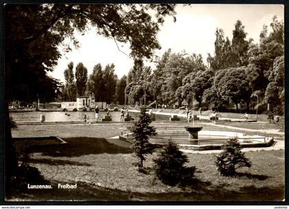 2360 - Lunzenau - Freibad - Springbrunnen - ERKA - R. Kallmer