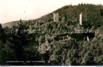 Manderscheid Eifel Landschaftspanorama mit Oberburg und Niederburg