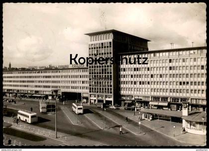 ÄLTERE POSTKARTE MÖNCHENGLADBACH BAHNHOF-VORPLATZ HAUS WESTLAND Hensen Bier Müser Bräu Bus Busse station gare AK cpa
