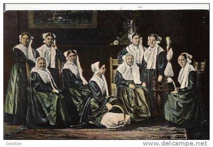 MOERS A RH  GRAFSCHAFTERINNEN IN LANDERSTRACHT 1907