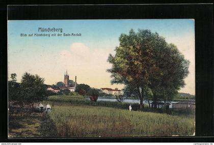 AK Müncheberg, Blick auf den Ort mit der Bade-Anstalt