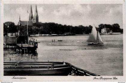 Neuruppin, Am Ruppiner See