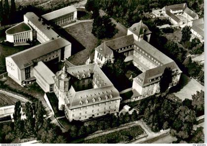 Walberberg Bornheim NRW Kloster-Walberberg Dominikaner St-Albert Klostergebaeude