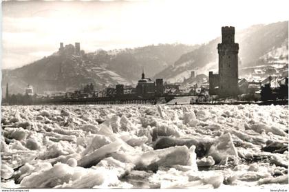 Eisstau vor Oberwesel am Rhein