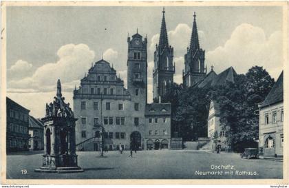 Oschatz - Neumarkt mit Rathaus