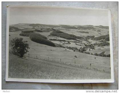 Die Schöne Rhön - Blick von der Wasserkuppe über Obernhausen    D94066