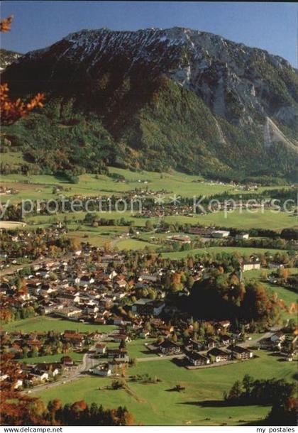Ruhpolding Bayern mit Rauschberg Chiemgauer Alpen Herbststimmung