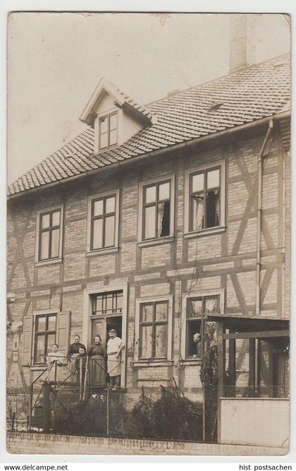 (80242) Foto AK Drübeck, Personen am Haus, Gastwirtschaft, 1912