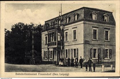 CPA Frauendorf Frohburg in Sachsen, Blick auf das Bahnhofsrestaurant