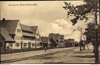 CPA Lauta in der Lausitz, Lautawerk, Weber Urban Allee, Schienen, Wohnhäuser
