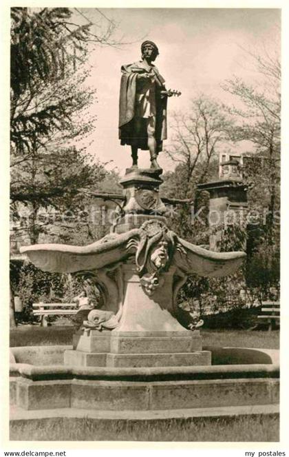 Schwaebisch Gmuend Stadtgarten Brunnen Der Geiger von Gmuend