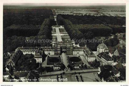 Schwetzingen BW Schloss-Schwetzingen Schlosspark Barockgarten Allee Schlossanlag