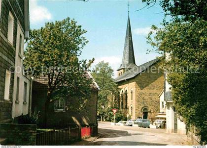 Waldbroel Ortspartie an der Kirche