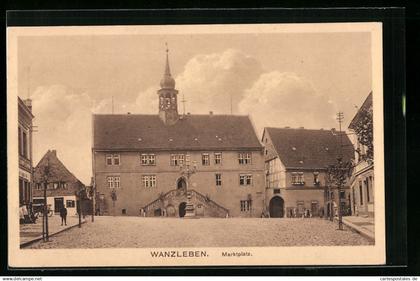 AK Wanzleben, Marktplatz mit Rathaus