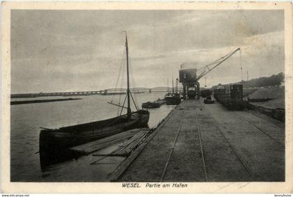 Wesel, Partie am Hafen
