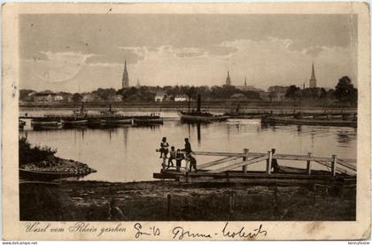 Wesel vom Rhein gesehen
