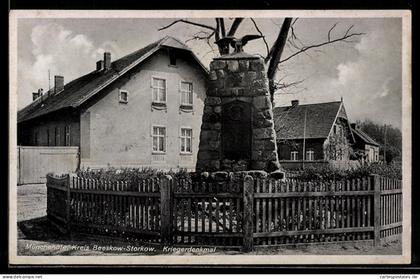 AK Münchehofe / Königs Wusterhausen, Blick auf das Kriegerdenkmal
