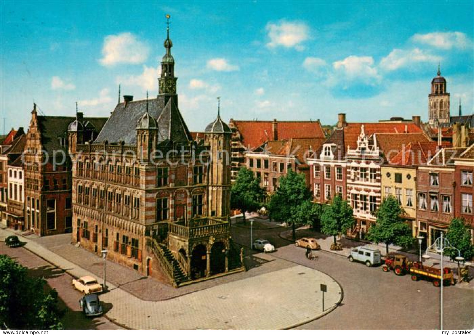 Deventer Brink met Waagebouw