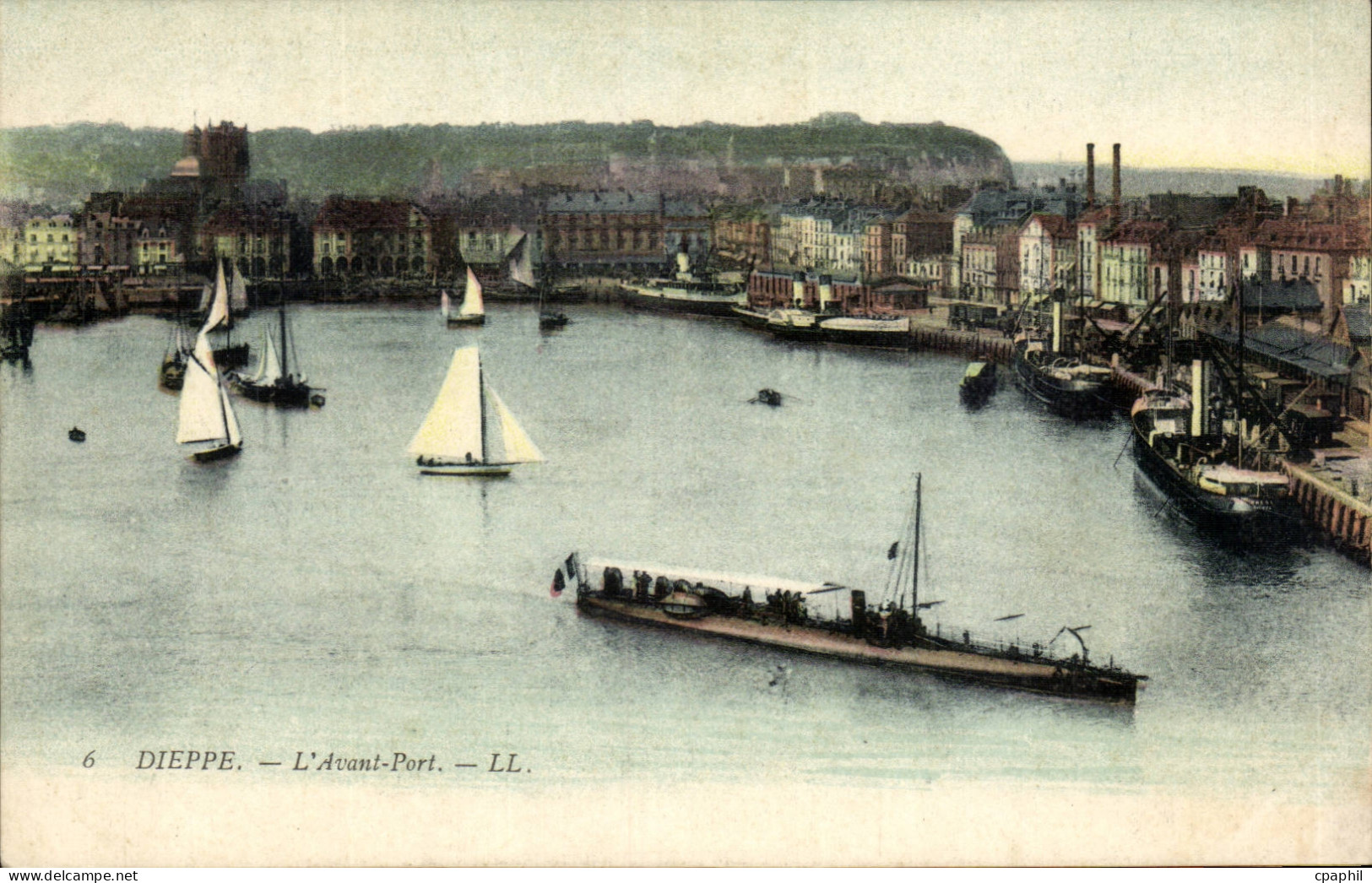 Dieppe - L'Avant Port CPA