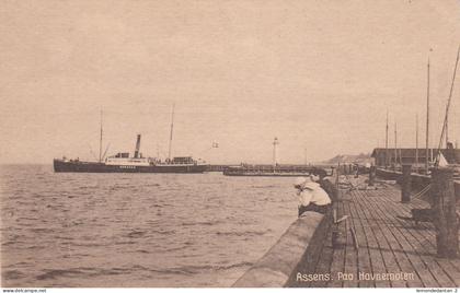 Assens - Paa Havnemolen