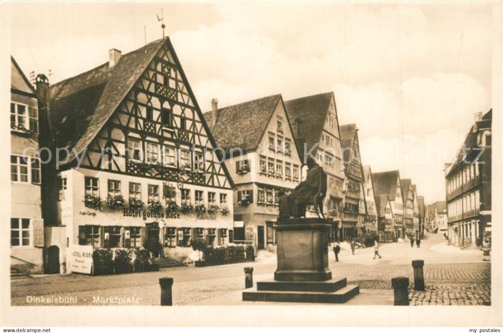Dinkelsbuehl Marktplatz