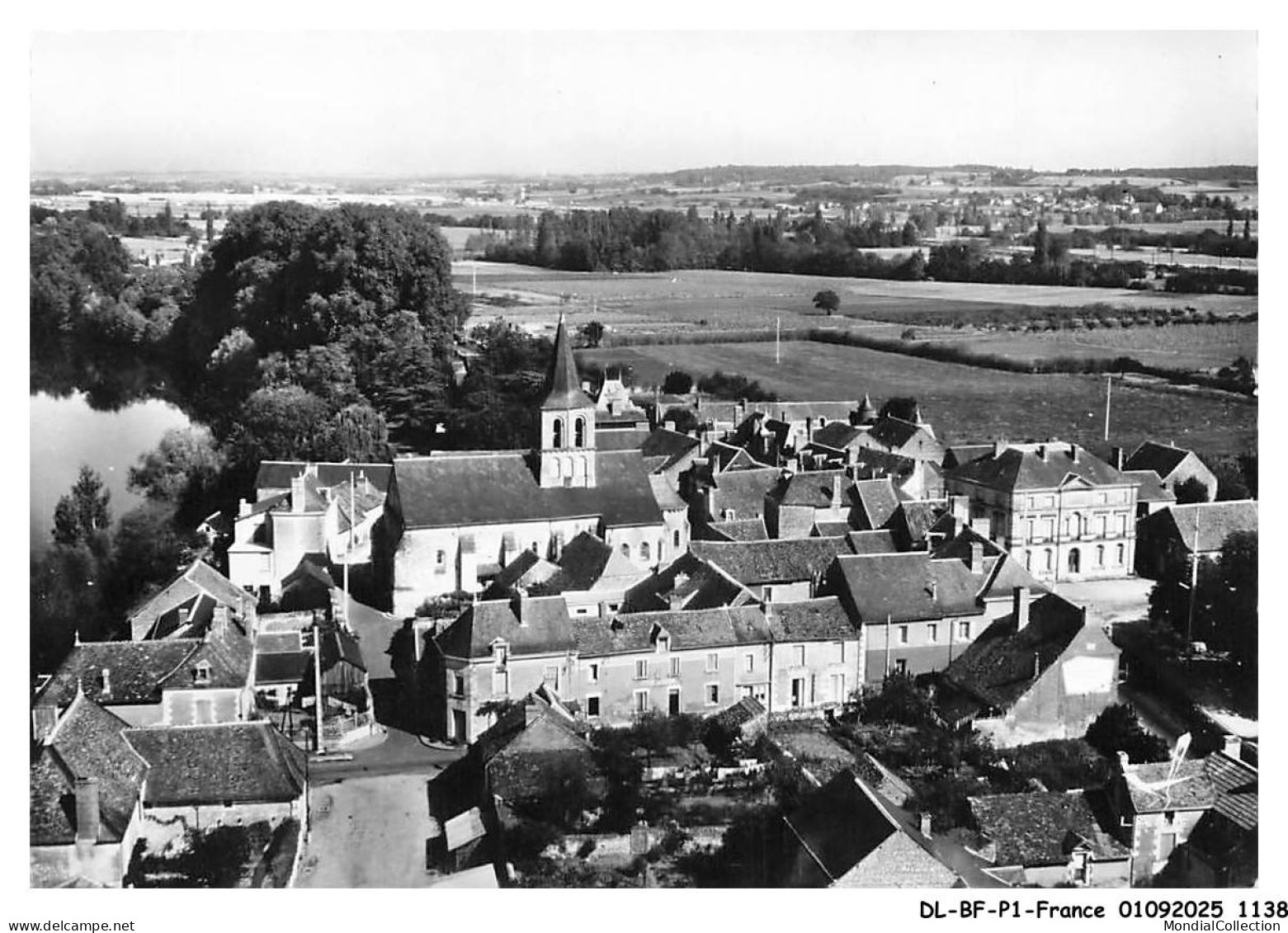 DL-BFP1-0570-86 - INGRANDES - L'église