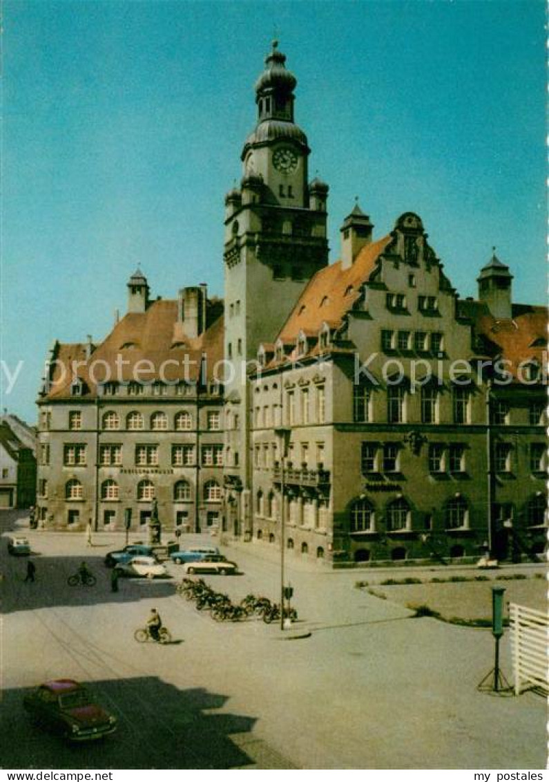 Doebeln Roter Platz mit Rathaus
