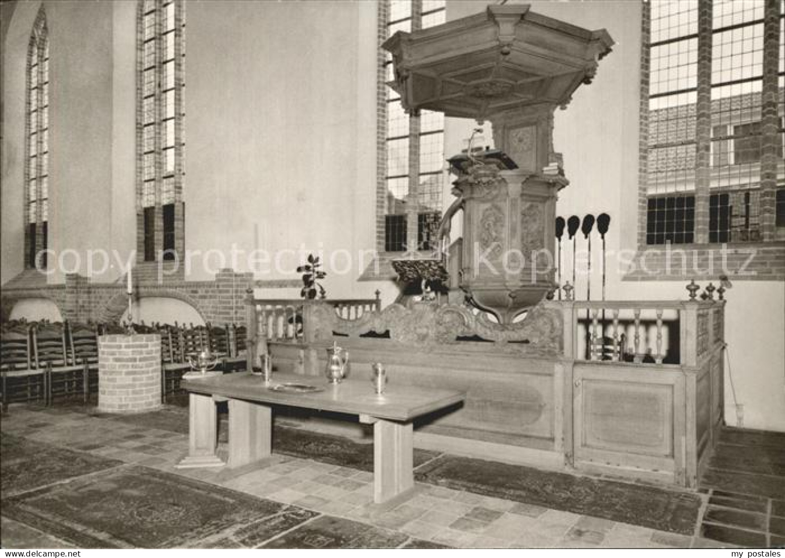 Dokkum Martinuskerk Preekstoel