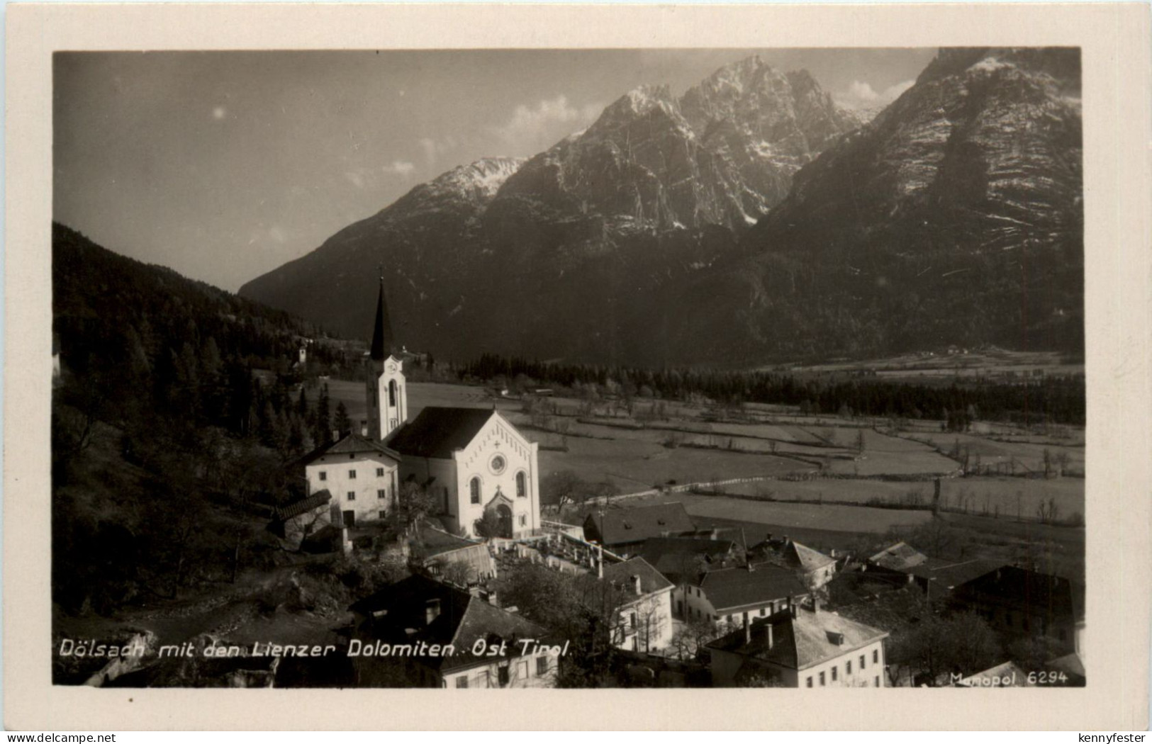 Dölsach mit den Lienzer Dolomiten