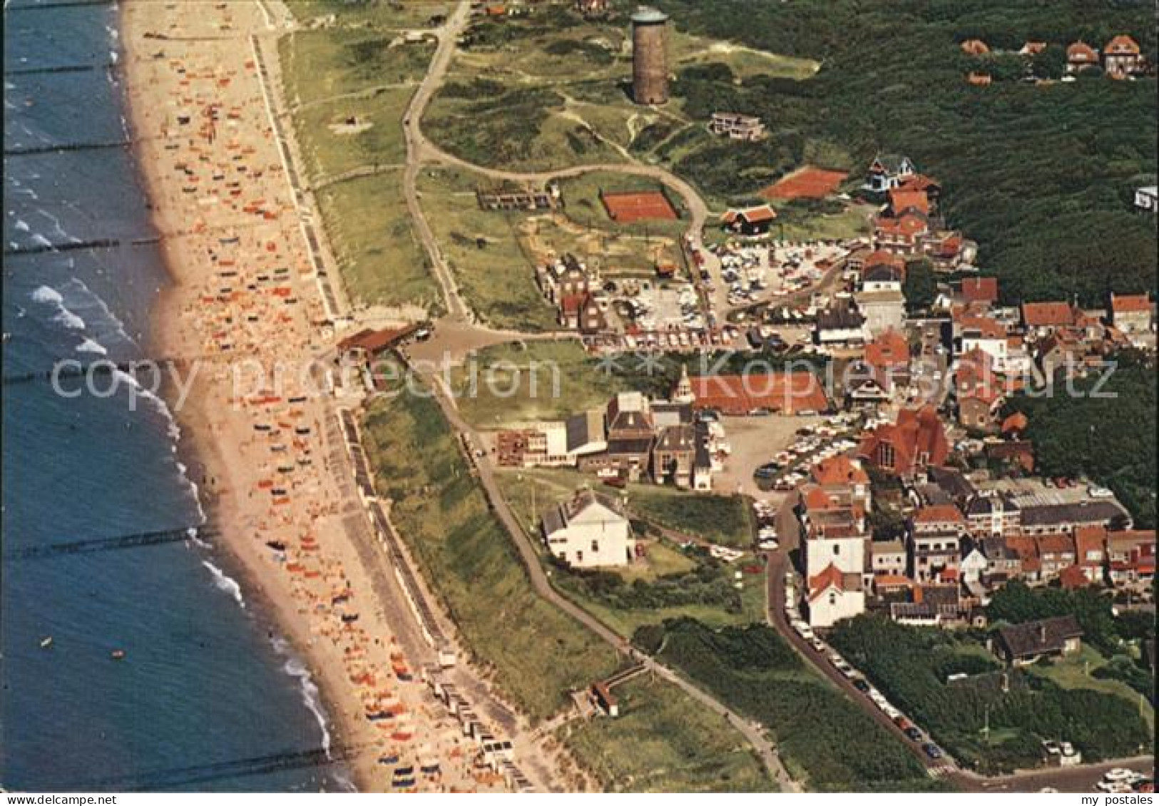 Domburg Fliegeraufnahme mit Strand