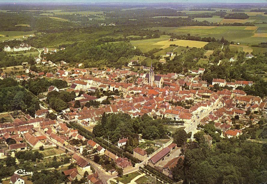 Donnemarie Dontilly 77 -  Vu d'avion