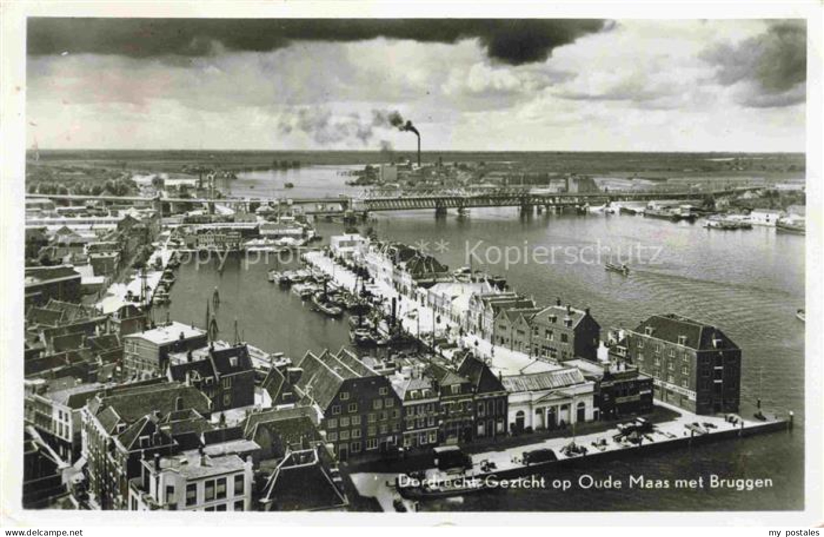 Dordrecht Zuid-Holland NL Oude Maas met Bruggen