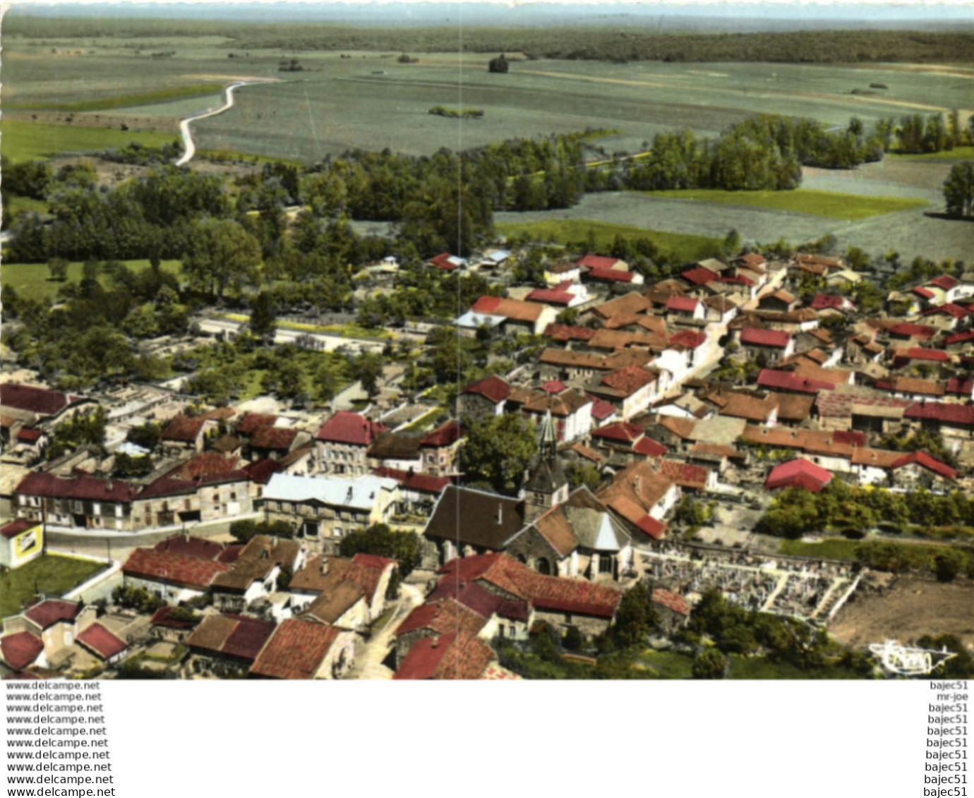 Doulevant le château