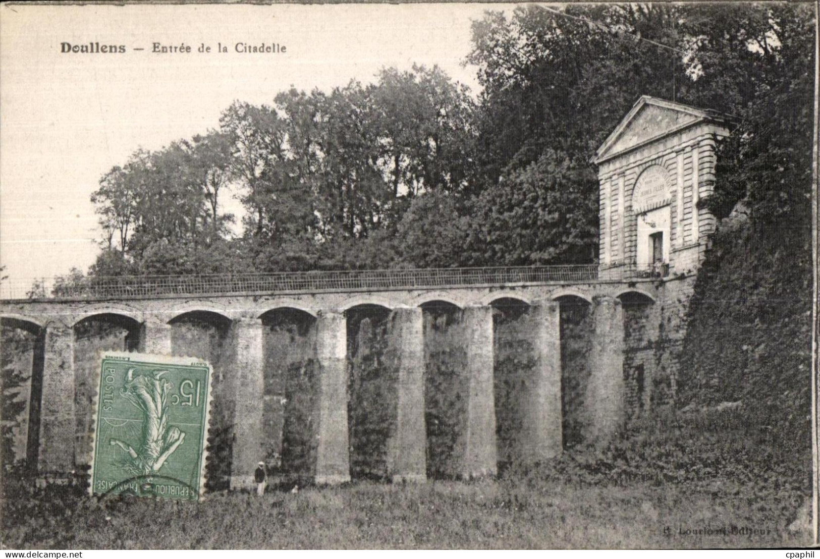 Doullens - La Citadelle - CPA