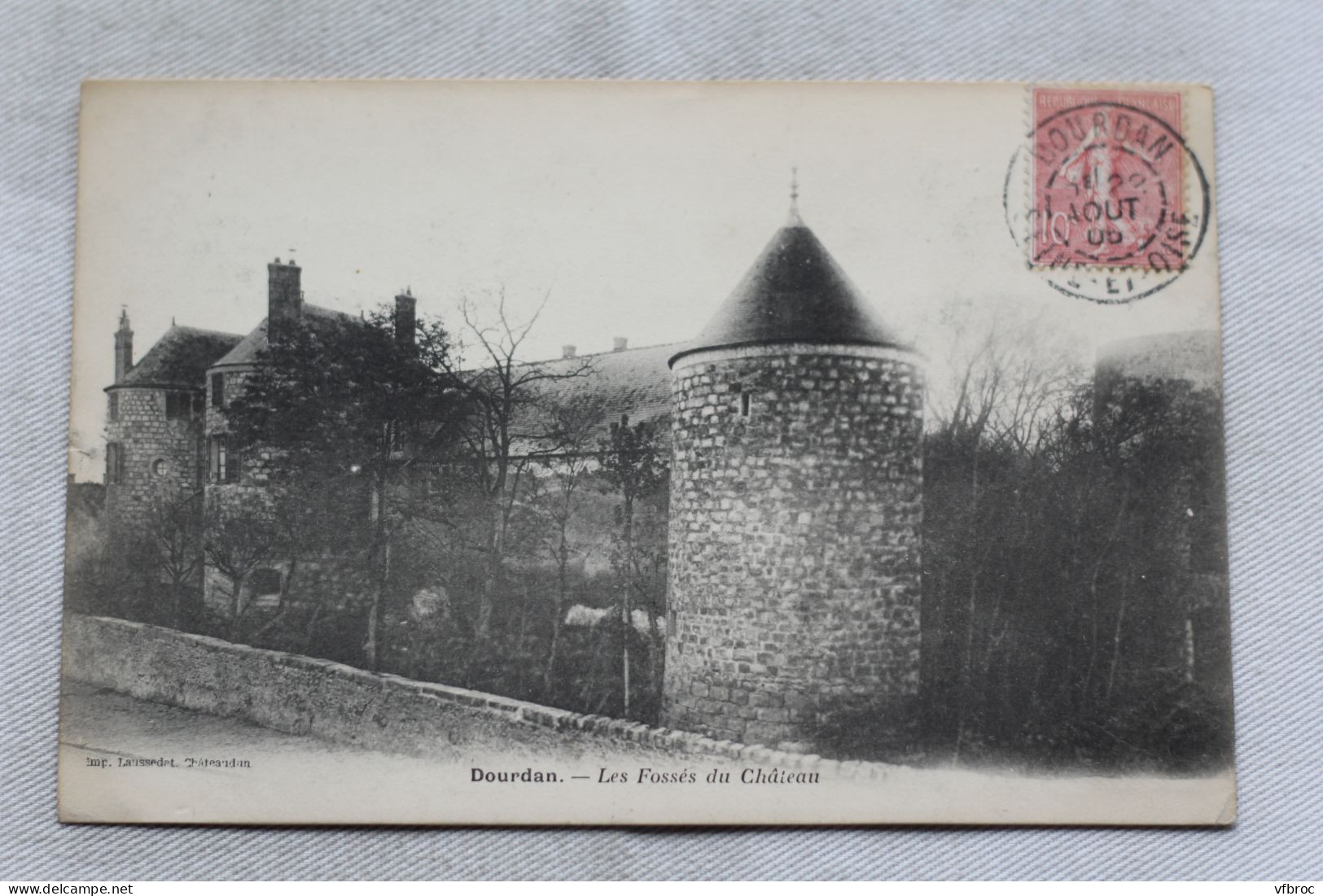 Dourdan, les fossés du château, Essonne 91