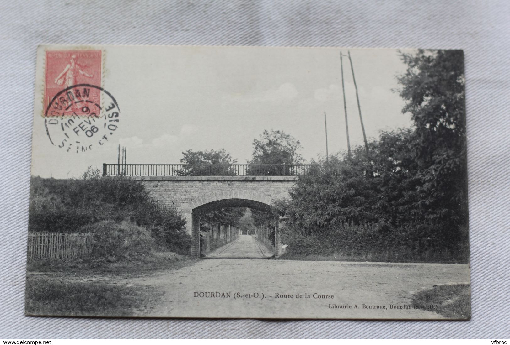 Dourdan, route de la course, Essonne 91