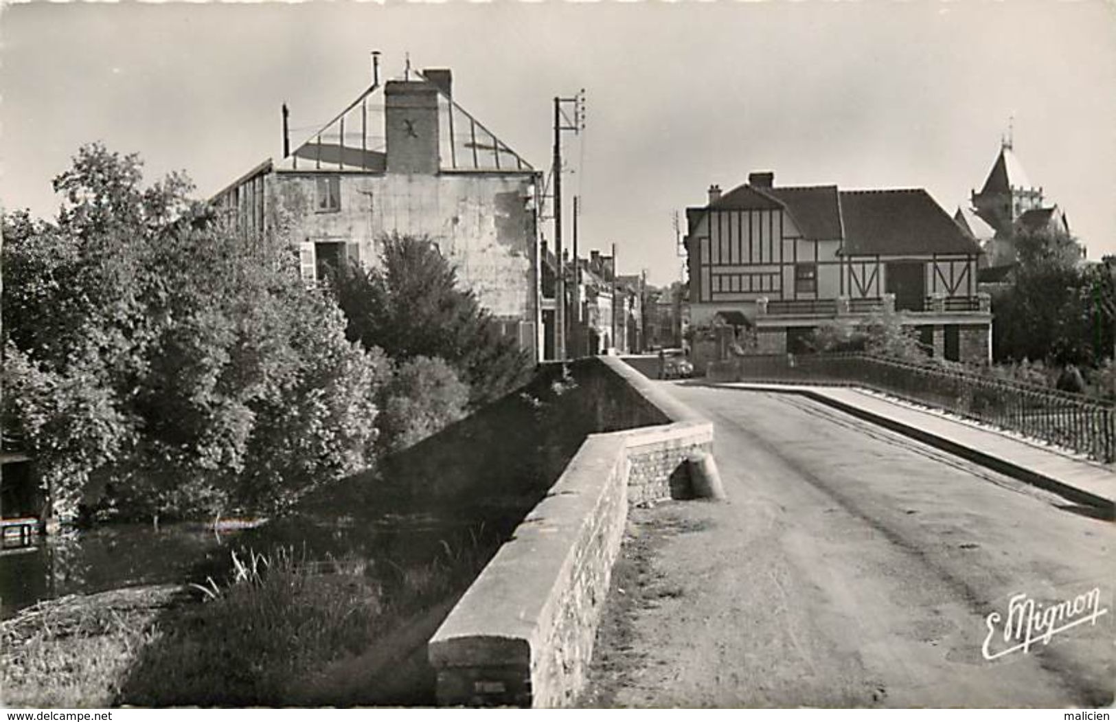 - dpts div.-ref-XX264- orne - ecouche - grand pont sur l orne - grande rue - carte bon etat -