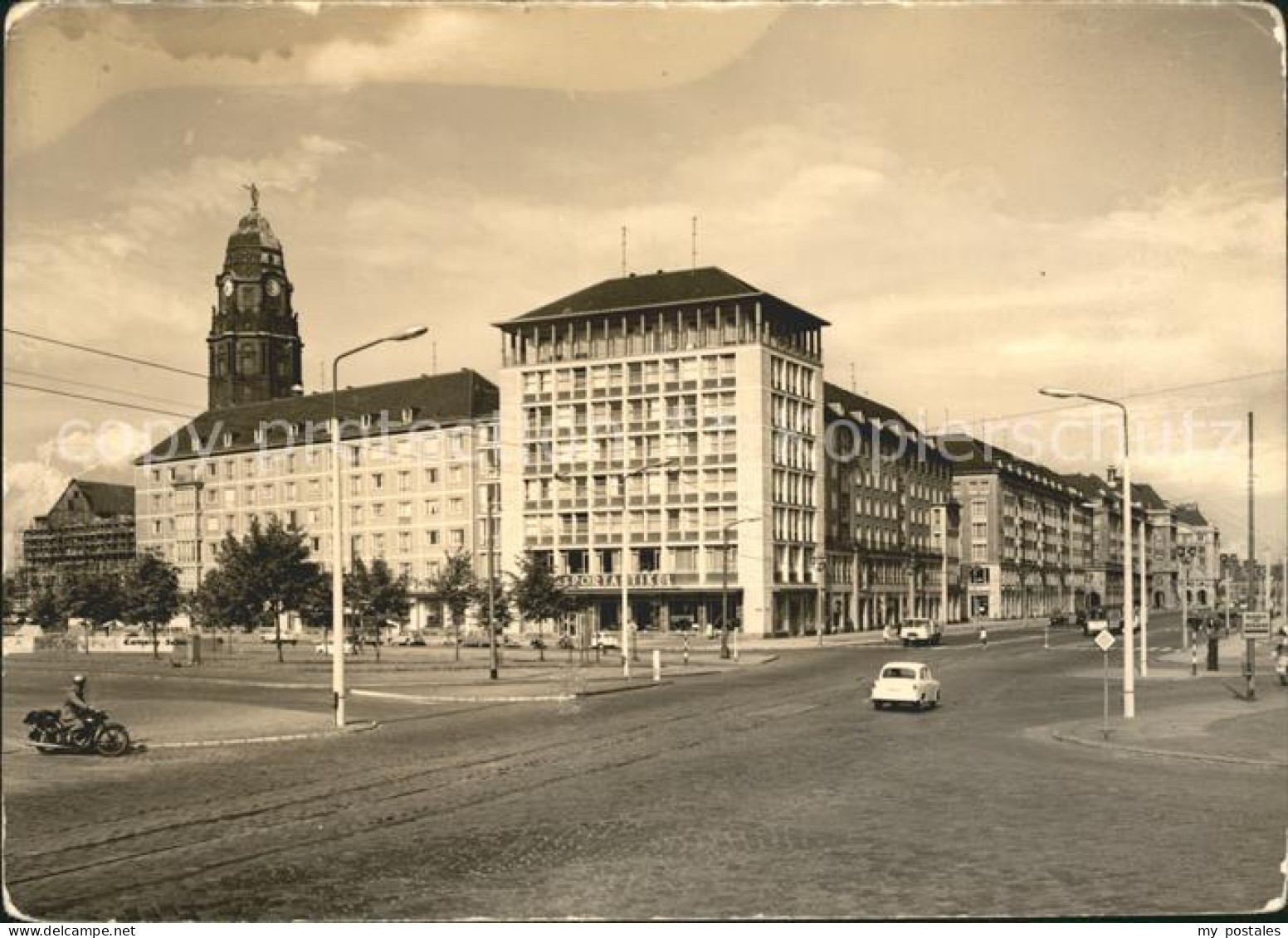 DRESDEN Elbe Thaelmannstrasse Ringstrasse
