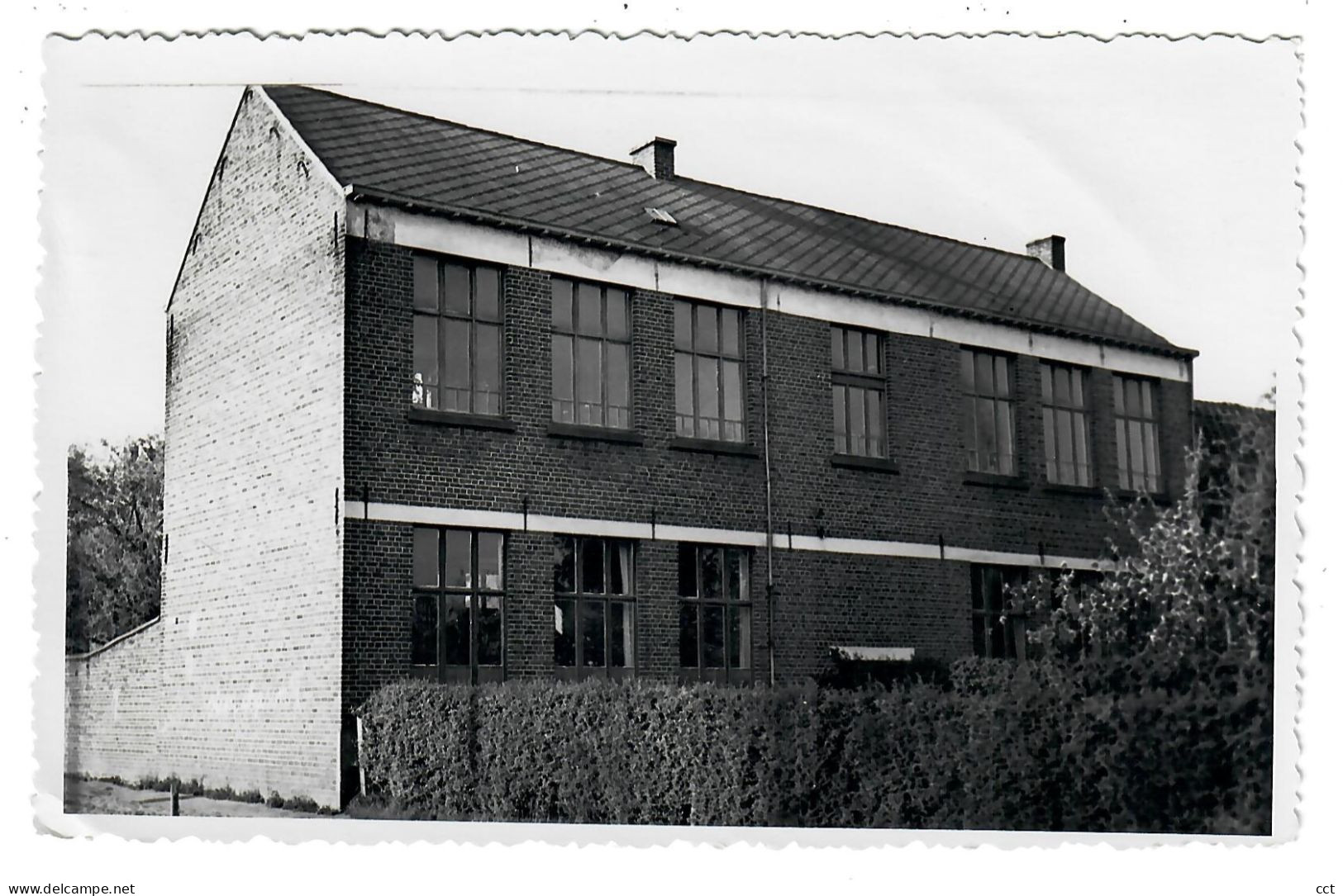 Drieslinter  Linter  FOTOKAART van de school