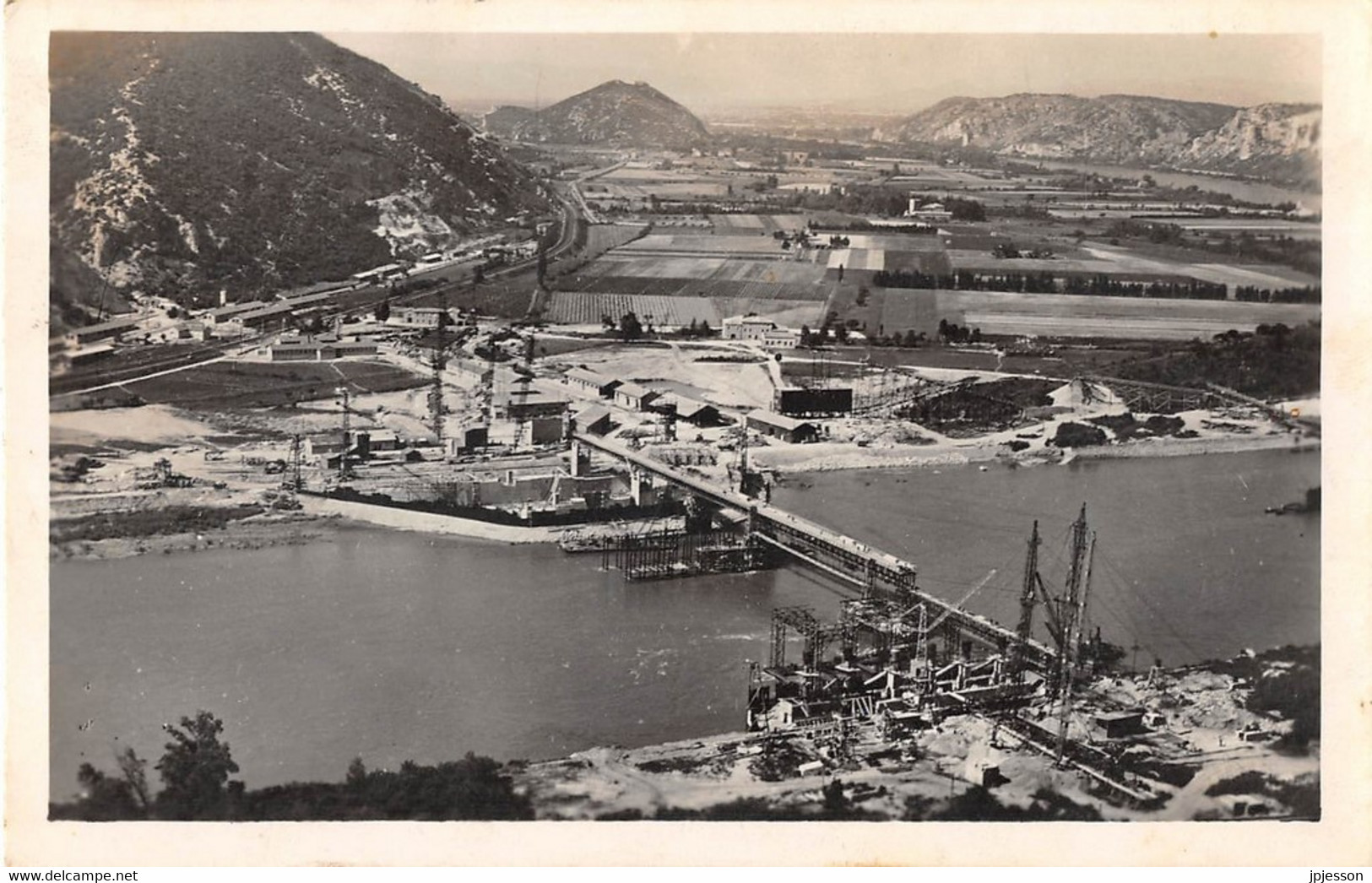 DROME  26  DONZERE - CANAL DE DONZERE-MONDRAGON - CONSTRUCTION DU BARRAGE DE RETENUE